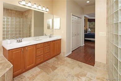 *Carefree* TERRA VISTA HOME THAT'S ROOMY, STYLISH & VALUE on Skyview At Terra Vista Golf and Country Club in Florida - for sale on GolfHomes.com, golf home, golf lot