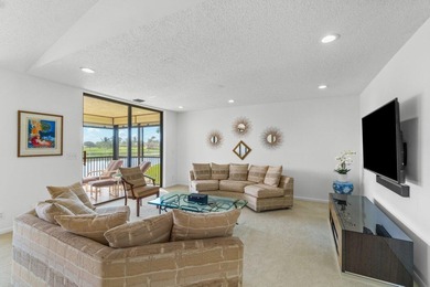 VIEWS, VIEWS, VIEWS! Wake up to sweeping lake and golf course on Hunters Run Golf and Country Club in Florida - for sale on GolfHomes.com, golf home, golf lot