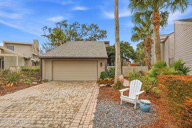 Beautifully remodeled 3-bed, 3-bath single-family home in the on  in Florida - for sale on GolfHomes.com, golf home, golf lot