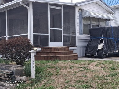 Adorable park model unit. Has been solely a vacation home since on Laurel Valley Golf Course in Tennessee - for sale on GolfHomes.com, golf home, golf lot