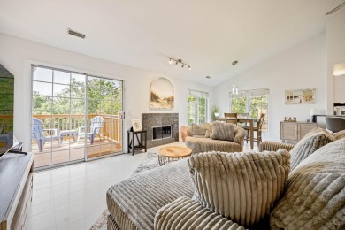 Welcome to this luxurious 3 bed, 2 bath condo located in the on Geneva National Golf Club in Wisconsin - for sale on GolfHomes.com, golf home, golf lot
