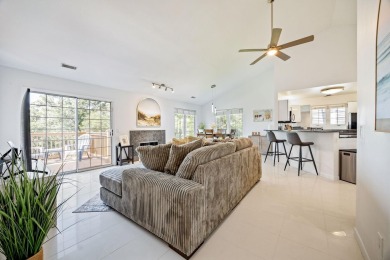 Welcome to this luxurious 3 bed, 2 bath condo located in the on Geneva National Golf Club in Wisconsin - for sale on GolfHomes.com, golf home, golf lot