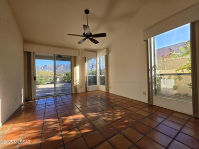 Great opportunity to own a HUD Home, save thousands! Don't miss on Saddlebrooke Golf Course in Arizona - for sale on GolfHomes.com, golf home, golf lot