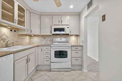 Don't Miss out! Enjoy the Fountains Country Club lifestyle on Fountains Golf and Country Club in Florida - for sale on GolfHomes.com, golf home, golf lot