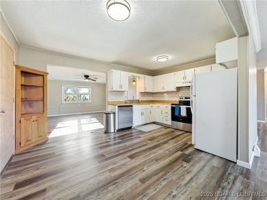 Incredible opportunity for comfortable lake living; and the on Lake Valley Country Club in Missouri - for sale on GolfHomes.com, golf home, golf lot