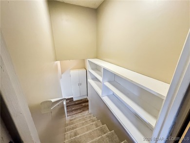 Incredible opportunity for comfortable lake living; and the on Lake Valley Country Club in Missouri - for sale on GolfHomes.com, golf home, golf lot