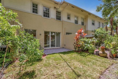 New in the Market, upgraded townhouse in the beautiful Bella on Village Golf Club in Florida - for sale on GolfHomes.com, golf home, golf lot