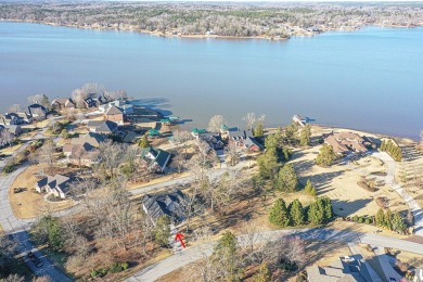 This modern lakeview home in Stoney Point, Greenwood, SC on The Links At Stoney Point in South Carolina - for sale on GolfHomes.com, golf home, golf lot