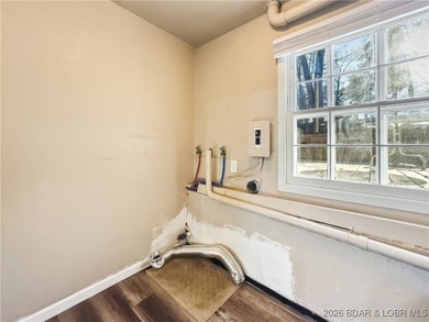 Incredible opportunity for comfortable lake living; and the on Lake Valley Country Club in Missouri - for sale on GolfHomes.com, golf home, golf lot