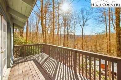 Charming Mountain Retreat: 3-Bedroom, 2-Bath Round House on Beech Mountain Club in North Carolina - for sale on GolfHomes.com, golf home, golf lot