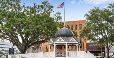 This single-level home features a low-maintenance layout perfect on  in Florida - for sale on GolfHomes.com, golf home, golf lot