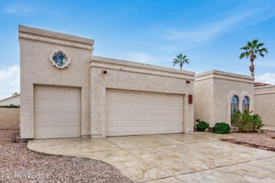 Charming home in the sought-after Cottonwood community! You'll on Palo Verde Golf and Country Club in Arizona - for sale on GolfHomes.com, golf home, golf lot