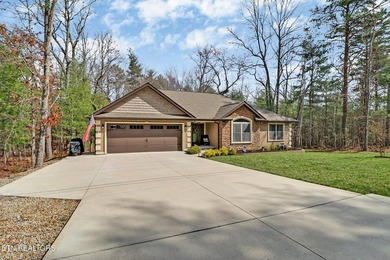 Welcome to this beautifully built 3-bedroom, 2.5-bath home on Dorchester Country Club in Tennessee - for sale on GolfHomes.com, golf home, golf lot
