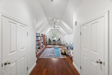Welcome to your dream lifestyle in this show-stopping 3-bedroom on Hernando Hills Country Club in Mississippi - for sale on GolfHomes.com, golf home, golf lot