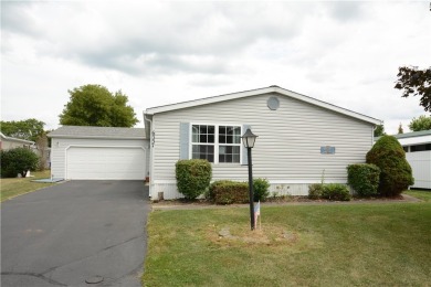 Well-maintained 3BR/2BA double-wide in a fantastic community on Winding Creek Executive Course in New York - for sale on GolfHomes.com, golf home, golf lot