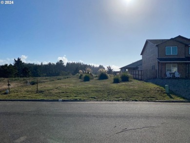 OCEAN TERRACE! Coveted Ocean Terrace lot near Bandon's world on Old Bandon Golf Links in Oregon - for sale on GolfHomes.com, golf home, golf lot