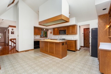 This meticulously maintained one owner 3-bedroom, 2 full + 2 on Little Turtle Golf Club in Ohio - for sale on GolfHomes.com, golf home, golf lot