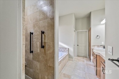Come escape the prestigious Villas area of Banbury Meadows on BanBury Golf Club in Idaho - for sale on GolfHomes.com, golf home, golf lot