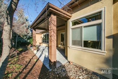 Come escape the prestigious Villas area of Banbury Meadows on BanBury Golf Club in Idaho - for sale on GolfHomes.com, golf home, golf lot