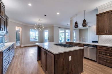 RARE OPPORTUNITY - STUNNING SINGLE-STORY ON THE FAIRWAY!
Welcome on Firewheel Golf Park in Texas - for sale on GolfHomes.com, golf home, golf lot