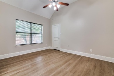 RARE OPPORTUNITY - STUNNING SINGLE-STORY ON THE FAIRWAY!
Welcome on Firewheel Golf Park in Texas - for sale on GolfHomes.com, golf home, golf lot