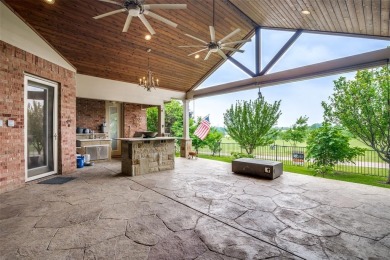 RARE OPPORTUNITY - STUNNING SINGLE-STORY ON THE FAIRWAY!
Welcome on Firewheel Golf Park in Texas - for sale on GolfHomes.com, golf home, golf lot