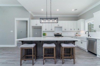 This 3 Bed, 2 bath home offers the perfect blend of style and on Balboa Golf Course in Arkansas - for sale on GolfHomes.com, golf home, golf lot
