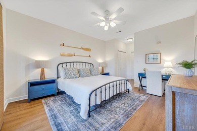 Enjoy easy lakefront living in this beautifully updated, 2-bed on Mariners Landing Golf and Country Club in Virginia - for sale on GolfHomes.com, golf home, golf lot