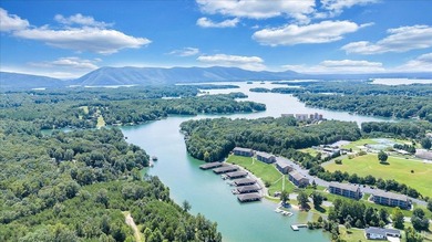 Enjoy easy lakefront living in this beautifully updated, 2-bed on Mariners Landing Golf and Country Club in Virginia - for sale on GolfHomes.com, golf home, golf lot