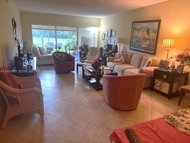 Exceptional value in Palm-Aire! This spacious 2BR/2BA unit on Palm-Aire Country Club and Resort - Palms in Florida - for sale on GolfHomes.com, golf home, golf lot