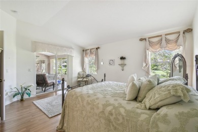 MOVE IN READY - PREMIER LOCATION - END UNIT - FURNISHED on Heritage Pines Country Club in Florida - for sale on GolfHomes.com, golf home, golf lot