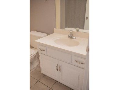 Welcome to this beautiful, 3 bedroom, 2.5 bathroom, move in on Paradise Pointe Golf Complex in Missouri - for sale on GolfHomes.com, golf home, golf lot