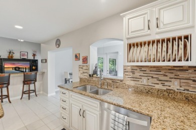 Beautiful 3-Bedroom Pool Home on Golf Course - Prime Location!
 on The Grand Club Cypress Course in Florida - for sale on GolfHomes.com, golf home, golf lot