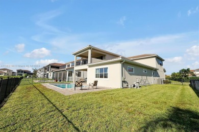 This beautiful home is located in the highly sought-after Lake on Eagle Creek Golf Club in Florida - for sale on GolfHomes.com, golf home, golf lot