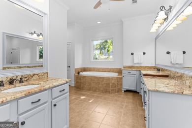 Welcome to this beautifully updated home with stunning views of on Reynolds Lake Oconee - The Landing in Georgia - for sale on GolfHomes.com, golf home, golf lot