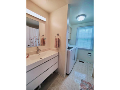 Cozy upper 1-Bedroom Home in one of New Jersey's Premier Gated on Rossmoor Golf Club in New Jersey - for sale on GolfHomes.com, golf home, golf lot