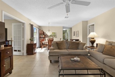 Welcome to this lovely 3-bedroom, 2-bathroom condo located in on  in Florida - for sale on GolfHomes.com, golf home, golf lot