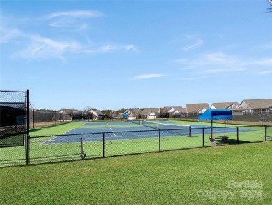 $10,000 offered to buyer in Concessions!!! 100% financing also on Edgewater Golf Club in South Carolina - for sale on GolfHomes.com, golf home, golf lot