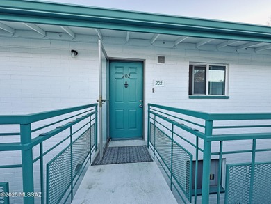 Reduced Price! Beautifully updated 2-bedroom, 1-bath upstairs on Randolph Park Golf Courses in Arizona - for sale on GolfHomes.com, golf home, golf lot