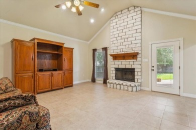 Welcome to 314 Canterbury, a beautifully maintained 4 bedroom, 2 on Twin Rivers Golf Club in Texas - for sale on GolfHomes.com, golf home, golf lot