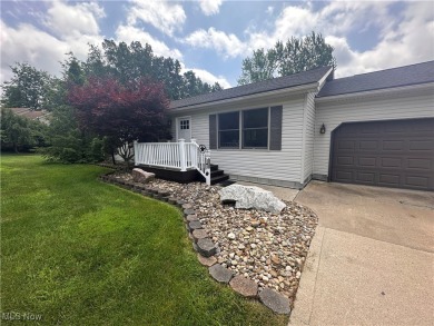 Spacious ranch home offering 3 bedrooms, 2 full baths, and an on Apple Valley Golf Course in Ohio - for sale on GolfHomes.com, golf home, golf lot