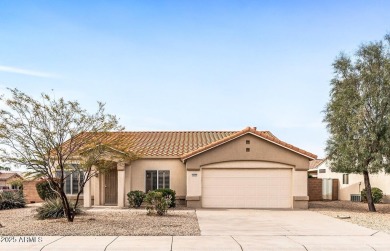 SENSATIONAL VALUE & IDEAL Location of this Paradise Model on a on Deer Valley Golf Course in Arizona - for sale on GolfHomes.com, golf home, golf lot