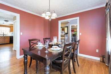 LOCATION!! STUNNING home in Hunting Creek Subdivision, London on London Country Club in Kentucky - for sale on GolfHomes.com, golf home, golf lot