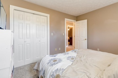 LOCATION!! STUNNING home in Hunting Creek Subdivision, London on London Country Club in Kentucky - for sale on GolfHomes.com, golf home, golf lot