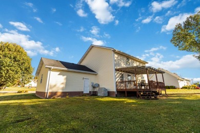 LOCATION!! STUNNING home in Hunting Creek Subdivision, London on London Country Club in Kentucky - for sale on GolfHomes.com, golf home, golf lot
