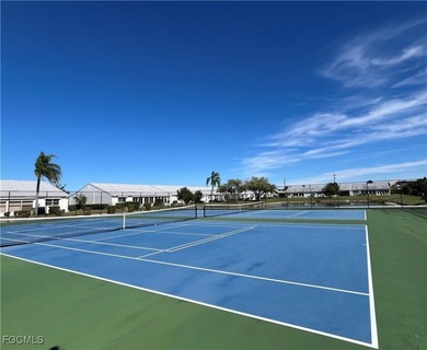 **WOW! A CORNER LOT*DBL GARAGE* AND AN EXTRA 2 SPACE PARKING on Cypress Lake Country Club in Florida - for sale on GolfHomes.com, golf home, golf lot