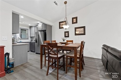 Lake View, Move-in ready and fully renovated! This charming 2 on Bella Vista Country Club - Berksdale in Arkansas - for sale on GolfHomes.com, golf home, golf lot