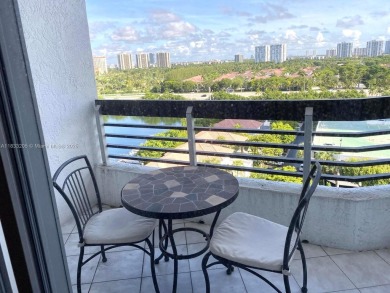 Charming condo on Mystic Pointe Tower 500, 2 split bedrooms on Turnberry Isle Resort and Club in Florida - for sale on GolfHomes.com, golf home, golf lot