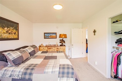 Welcome home to this low maintenance townhouse in Meadowlark on Butte Country Club in Montana - for sale on GolfHomes.com, golf home, golf lot