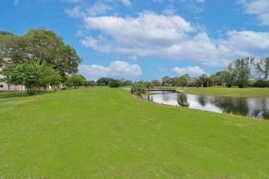 COME AND FALL IN LOVE WITH THIS TASTEFULLY RENOVATED CONDO! 2 on Inverrary Country Club in Florida - for sale on GolfHomes.com, golf home, golf lot